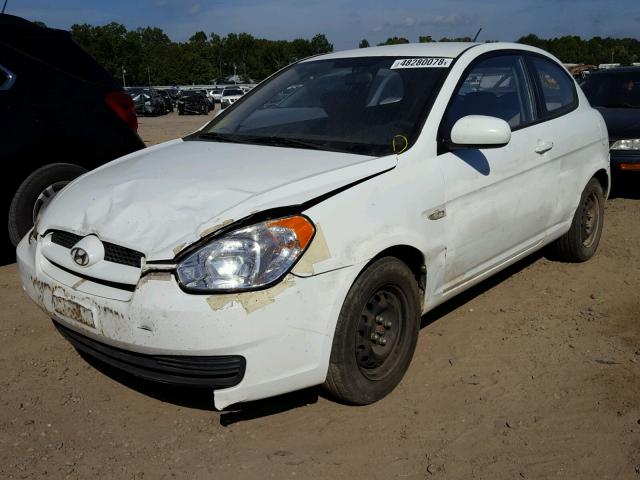 KMHCM3AC6AU173779 - 2010 HYUNDAI ACCENT BLU WHITE photo 2