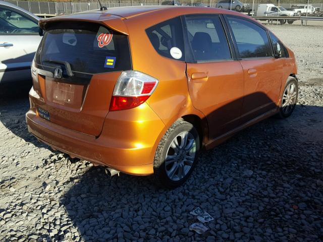 JHMGE8H45AS020108 - 2010 HONDA FIT SPORT ORANGE photo 4