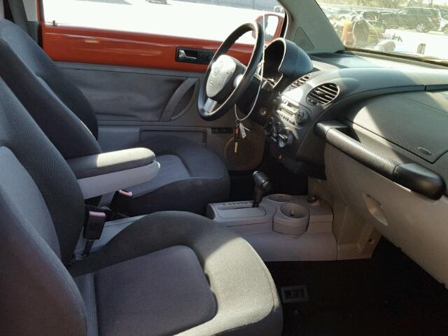 3VWCK21C53M411467 - 2003 VOLKSWAGEN NEW BEETLE 红色 照片 5