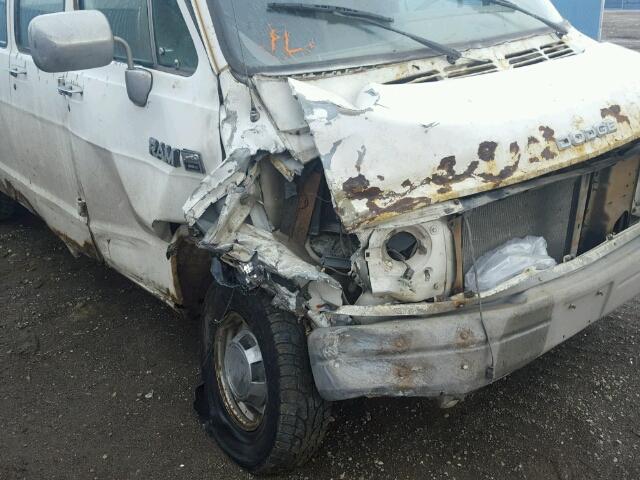 2B7HB21Y2LK724952 - 1990 DODGE RAM VAN B2 WHITE photo 9