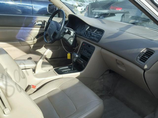 1HGCD7264VA031217 - 1997 HONDA ACCORD EX GOLD photo 5