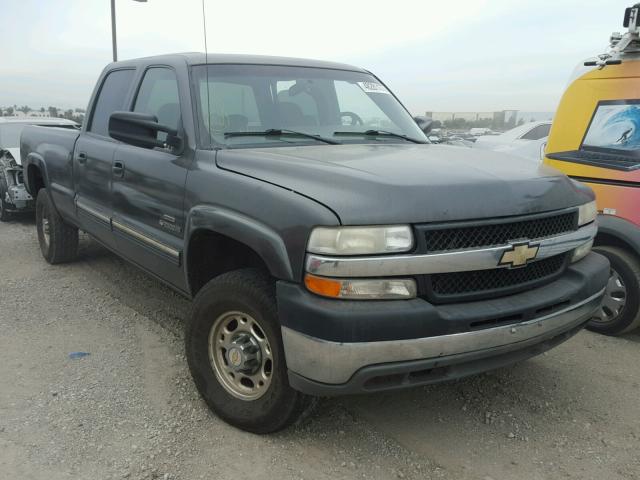 1GCHK231X2F210702 - 2002 CHEVROLET SILVERADO CHARCOAL photo 1