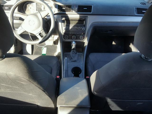 1VWAP7A31DC115662 - 2013 VOLKSWAGEN PASSAT S Սպիտակ լուսանկար 9