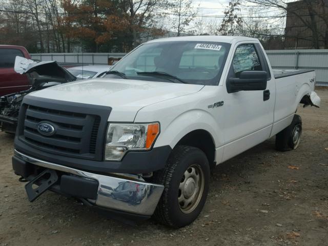 1FTMF1EW3AKA83819 - 2010 FORD F150 WHITE photo 2