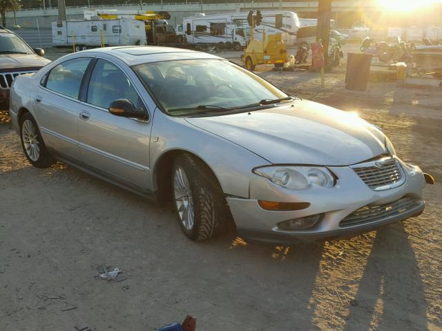 2C3AE76K02H199724 - 2002 CHRYSLER 300M SPECI GRAY photo 1