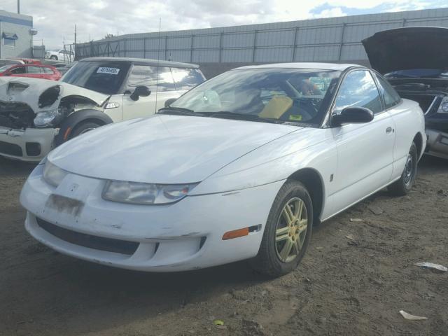 1G8ZF1289VZ318372 - 1997 SATURN SC1 WHITE photo 2