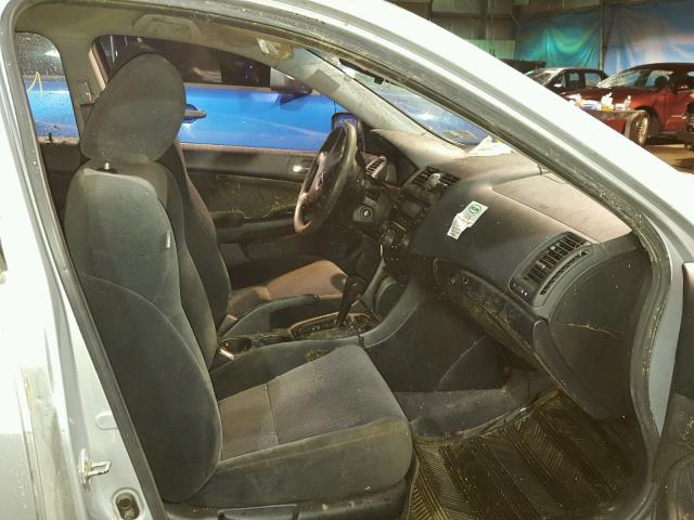 1HGCM56495A110881 - 2005 HONDA ACCORD LX SILVER photo 5