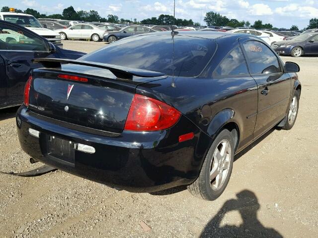 1G2AL18F477349694 - 2007 PONTIAC G5 BLACK photo 4