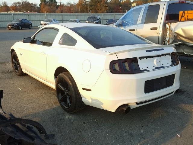1ZVBP8CF8D5279190 - 2013 FORD MUSTANG GT WHITE photo 3