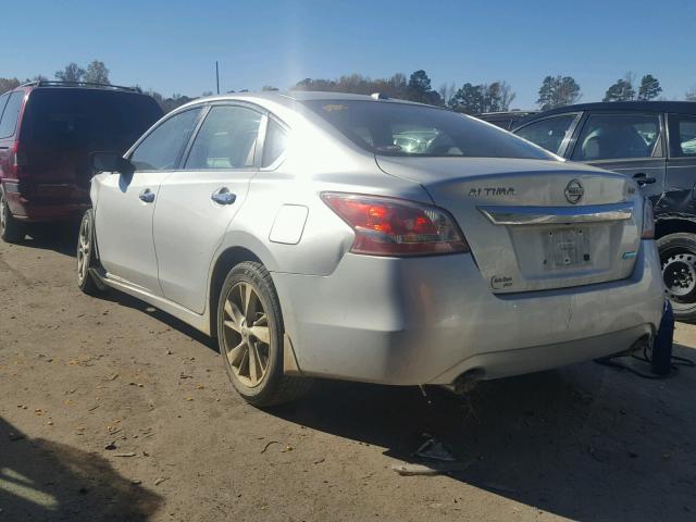 1N4AL3AP4DN424787 - 2013 NISSAN ALTIMA 2.5 WHITE photo 3