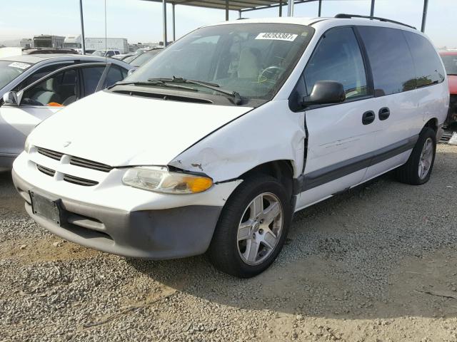 1B4GP44R4WB698472 - 1998 DODGE GRAND CARA WHITE photo 2