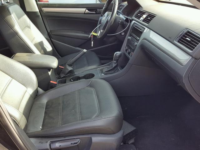 1VWAT7A39EC067020 - 2014 VOLKSWAGEN PASSAT S შავი ფოტო 5