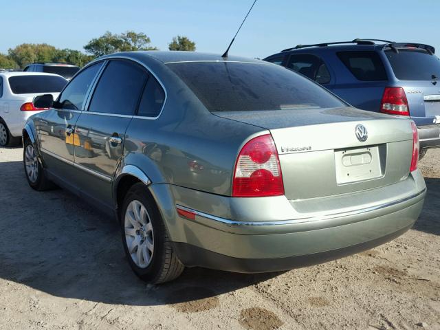 WVWPD63B43E402355 - 2003 VOLKSWAGEN PASSAT GLS GREEN photo 3