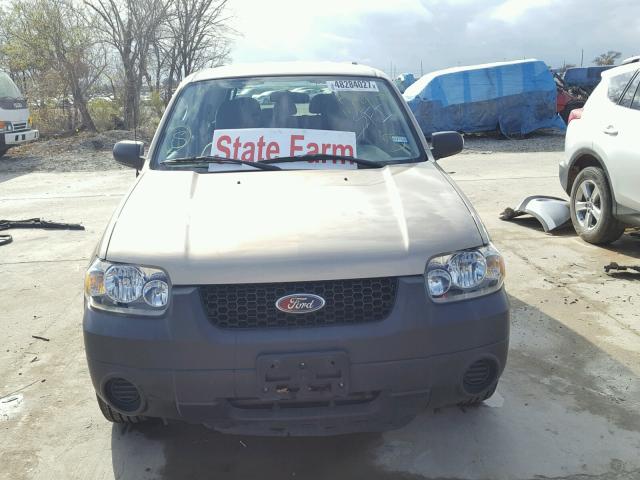 1FMCU02Z47KB76833 - 2007 FORD ESCAPE XLS BROWN photo 9