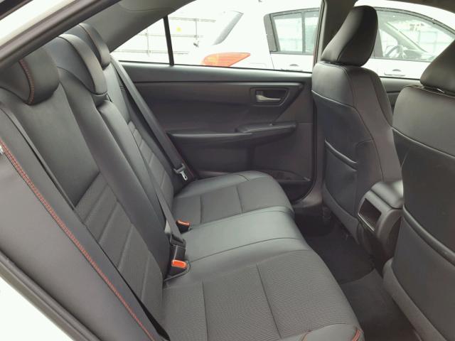 4T1BF1FKXHU440152 - 2017 TOYOTA CAMRY LE თეთრი ფოტო 6