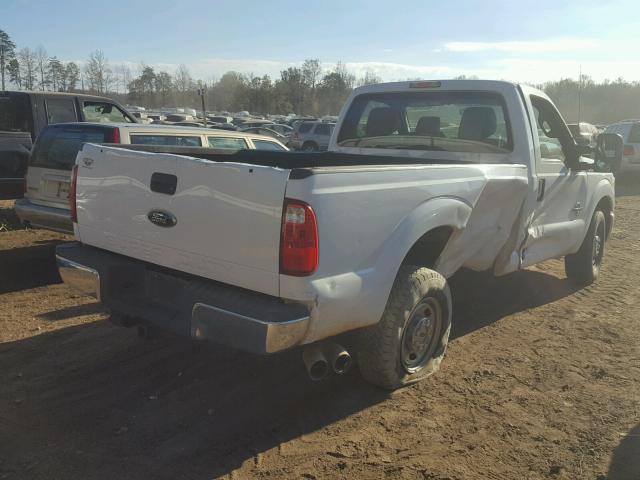 1FTBF2AT7BEC33505 - 2011 FORD F250 SUPER WHITE photo 4