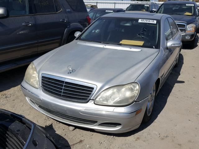 WDBNG70J54A413775 - 2004 MERCEDES-BENZ S 430 GRAY photo 2