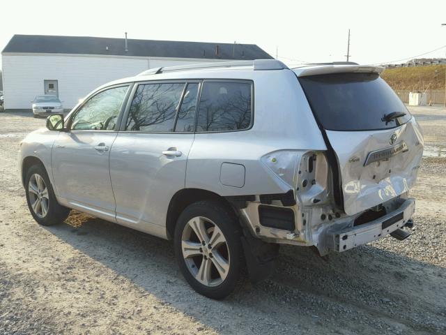 JTEES43A382050656 - 2008 TOYOTA HIGHLANDER SILVER photo 3