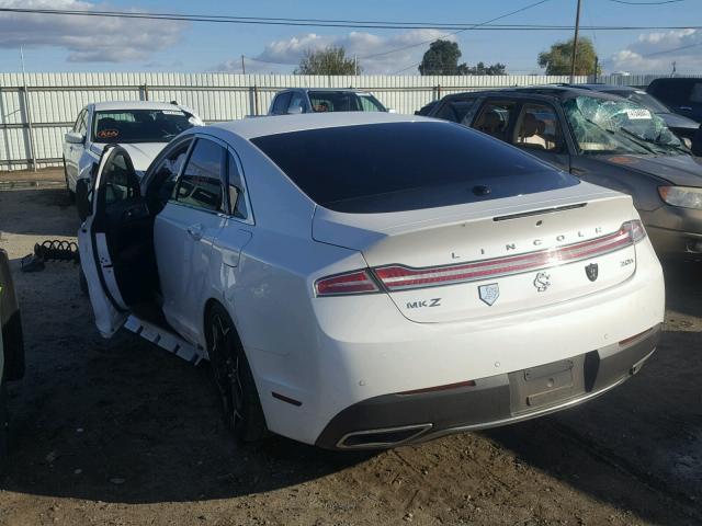 3LN6L5MU2HR615832 - 2017 LINCOLN MKZ HYBRID WHITE photo 3