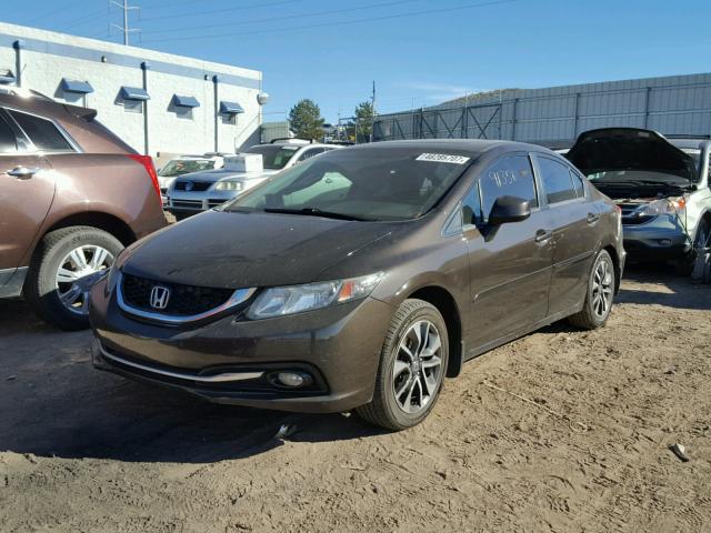 2HGFB2F95DH532384 - 2013 HONDA CIVIC EXL بني صورة 2