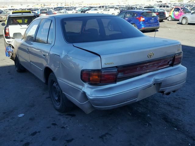 JT2SK12E7R0256675 - 1994 TOYOTA CAMRY LE ოქროსფერი ფოტო 3