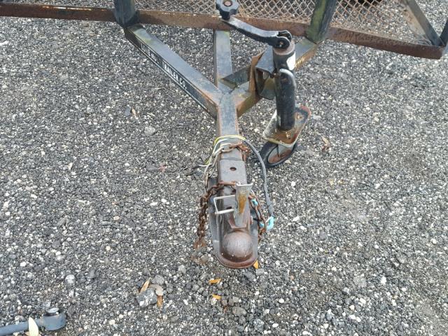 NOVIN0200264093 - 2002 UTILITY TRAILER BLACK photo 7