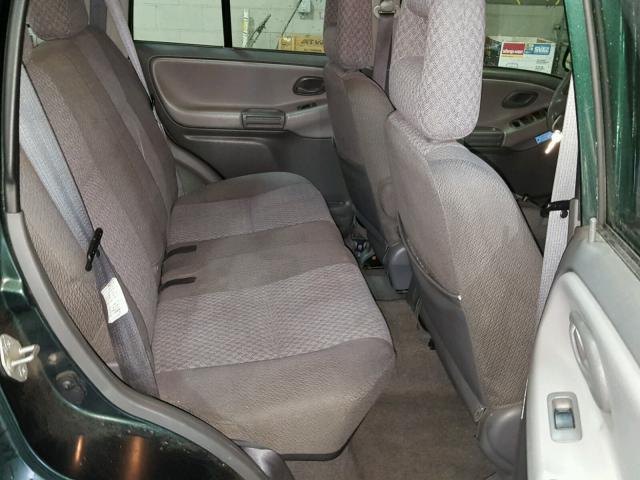 2CNBJ13C136946228 - 2003 CHEVROLET TRACKER GREEN photo 6