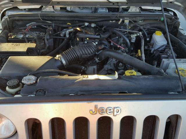 1J8GB59157L205865 - 2007 JEEP WRANGLER S SILVER photo 7