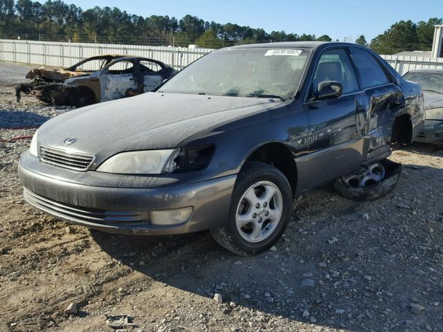 JT8BF28G5X0166737 - 1999 LEXUS ES 300 BLACK photo 2