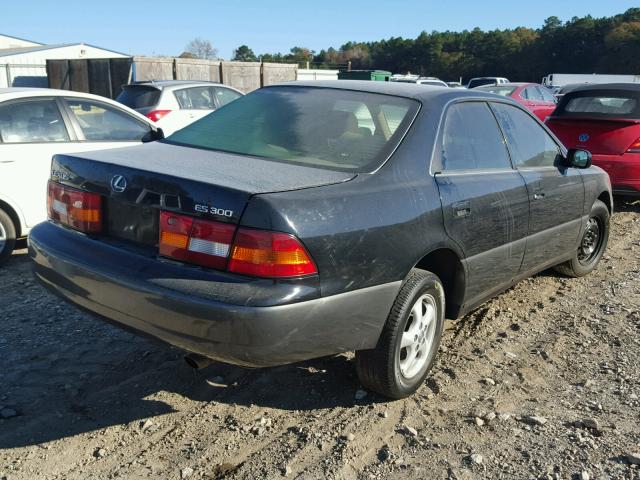 JT8BF28G5X0166737 - 1999 LEXUS ES 300 BLACK photo 4