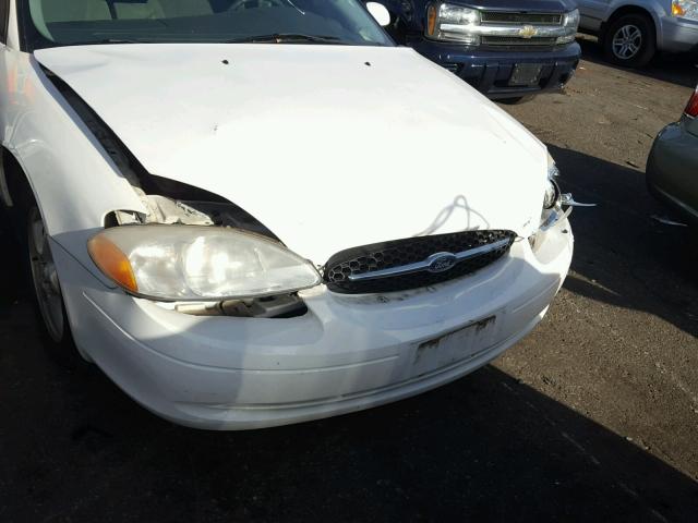 1FAFP55U2YG236527 - 2000 FORD TAURUS SES WHITE photo 9