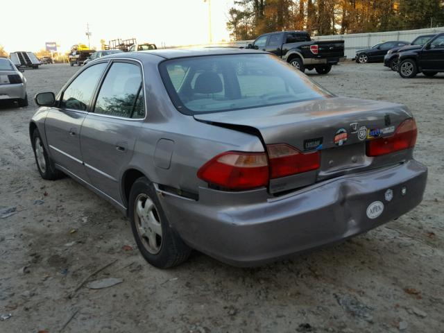 1HGCG565XYA105595 - 2000 HONDA ACCORD EX TAN photo 3