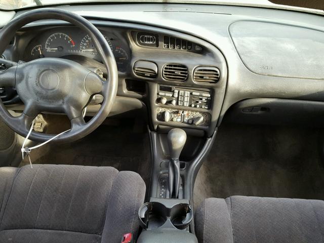 1G2WK52J62F167863 - 2002 PONTIAC GRAND PRIX Սև լուսանկար 10