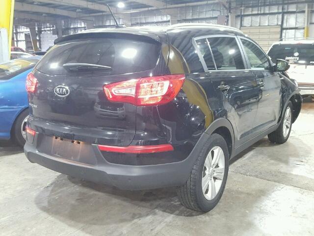 KNDPBCA26B7080568 - 2011 KIA SPORTAGE L BLACK photo 4