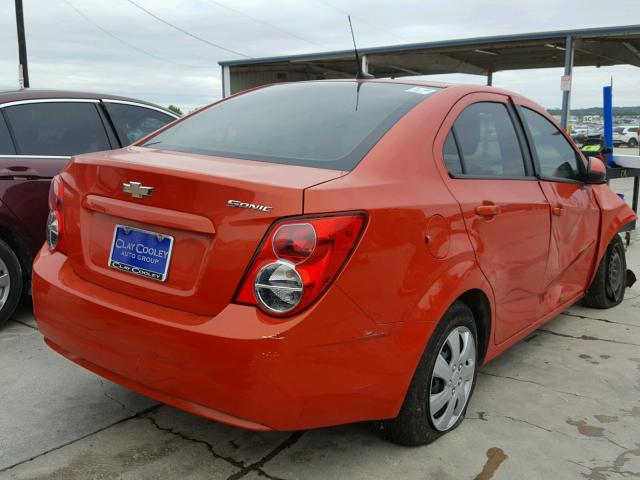 1G1JA5SH5D4158892 - 2013 CHEVROLET SONIC LS 橙色 照片 4