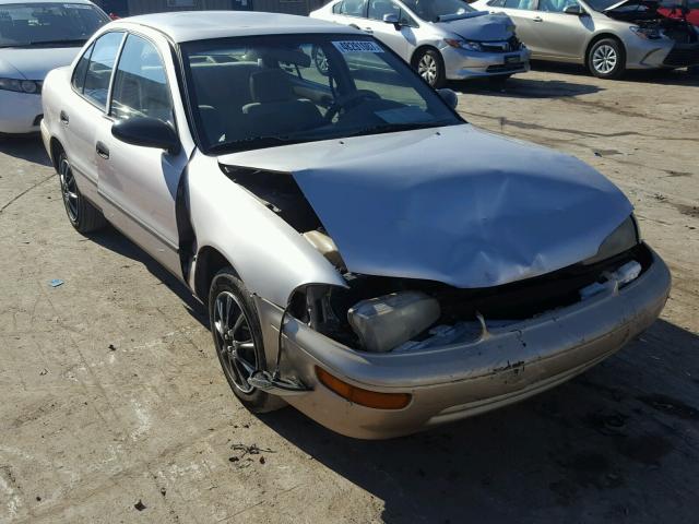 1Y1SK5262TZ013216 - 1996 GEO PRIZM BASE 金色 照片 1