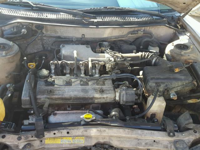 1Y1SK5262TZ013216 - 1996 GEO PRIZM BASE 金色 照片 7