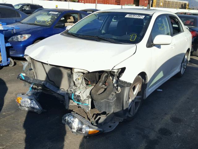 5YFBU4EE1DP223040 - 2013 TOYOTA COROLLA BA WHITE photo 2