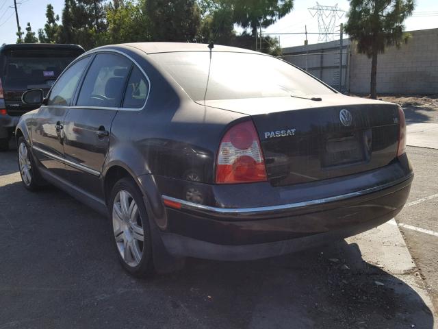 WVWRU63BX5P005720 - 2005 VOLKSWAGEN PASSAT GLX BROWN photo 3
