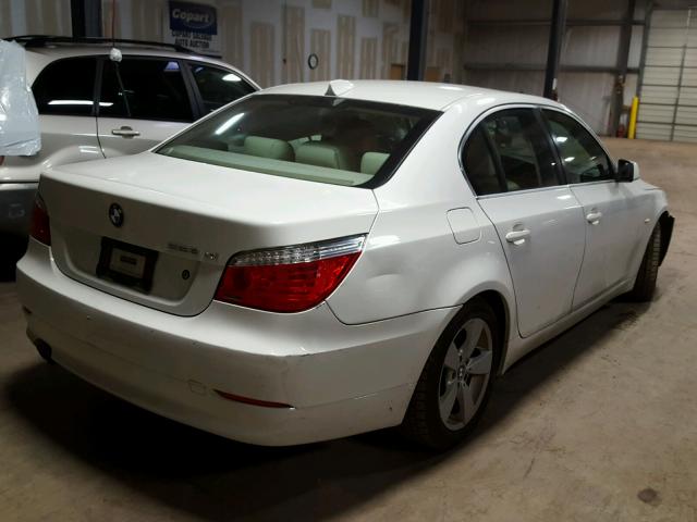 WBANV13548CZ56223 - 2008 BMW 528 XI WHITE photo 4