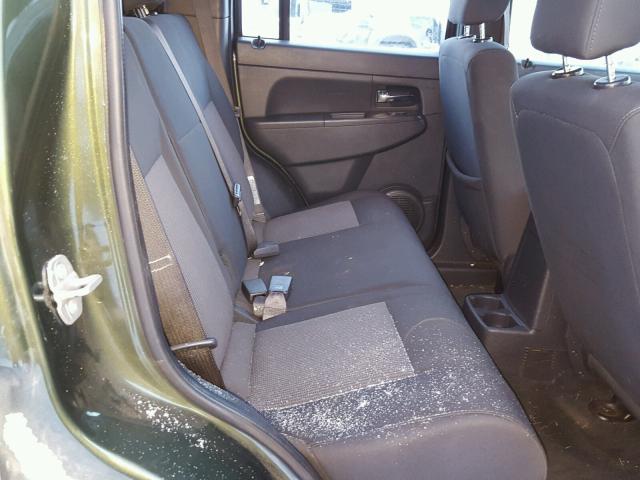 1J8GN28K59W510042 - 2009 JEEP LIBERTY SP GREEN photo 6