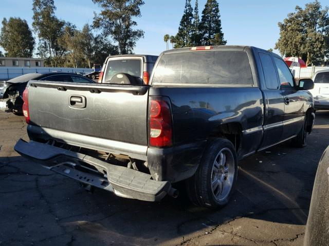 2GCEC19T841215605 - 2004 CHEVROLET SILVERADO GRAY photo 4