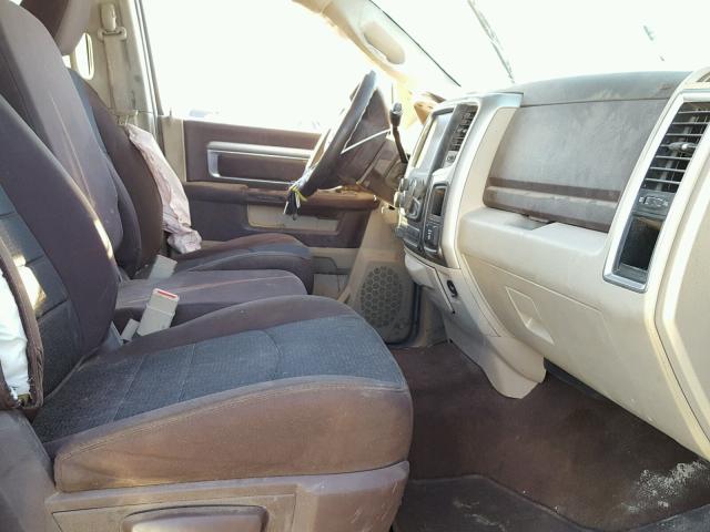 3C6UR5JJ0EG287992 - 2014 RAM 2500 SLT 红色 照片 5