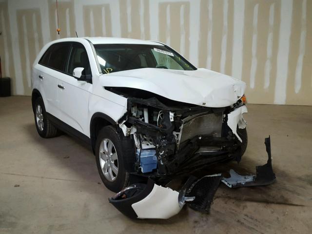 5XYKT3A11DG344560 - 2013 KIA SORENTO LX WHITE photo 1