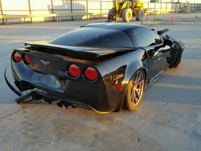 1G1YZ26E295108748 - 2009 CHEVROLET CORVETTE Z BLACK photo 4