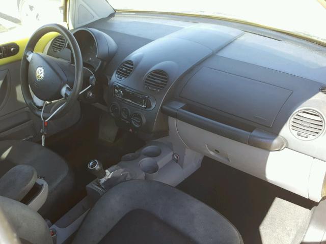 3VWCF21C0YM437339 - 2000 VOLKSWAGEN NEW BEETLE Sarı foto 9