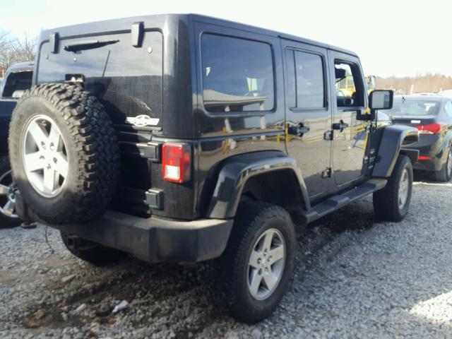 1C4HJWEG2DL557473 - 2013 JEEP WRANGLER U BLACK photo 4