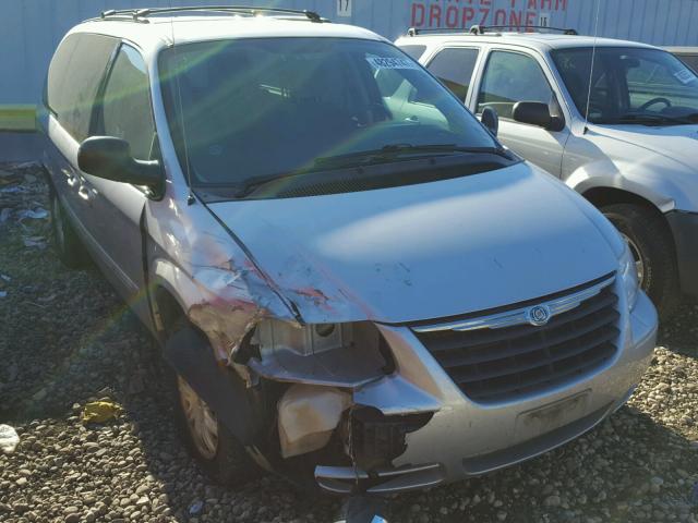 2A4GP54L36R859409 - 2006 CHRYSLER TOWN & COU SILVER photo 1