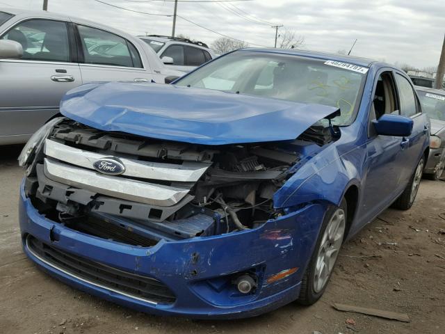 3FAHP0HA3BR104163 - 2011 FORD FUSION SE BLUE photo 2