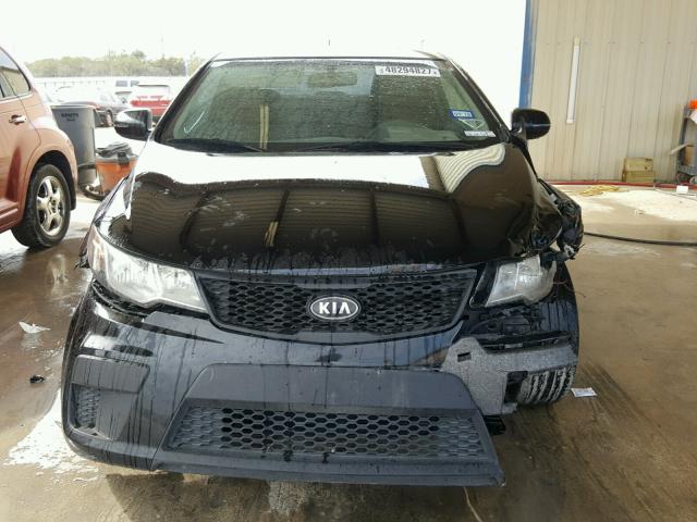 KNAFU6A23D5654854 - 2013 KIA FORTE EX BLACK photo 9